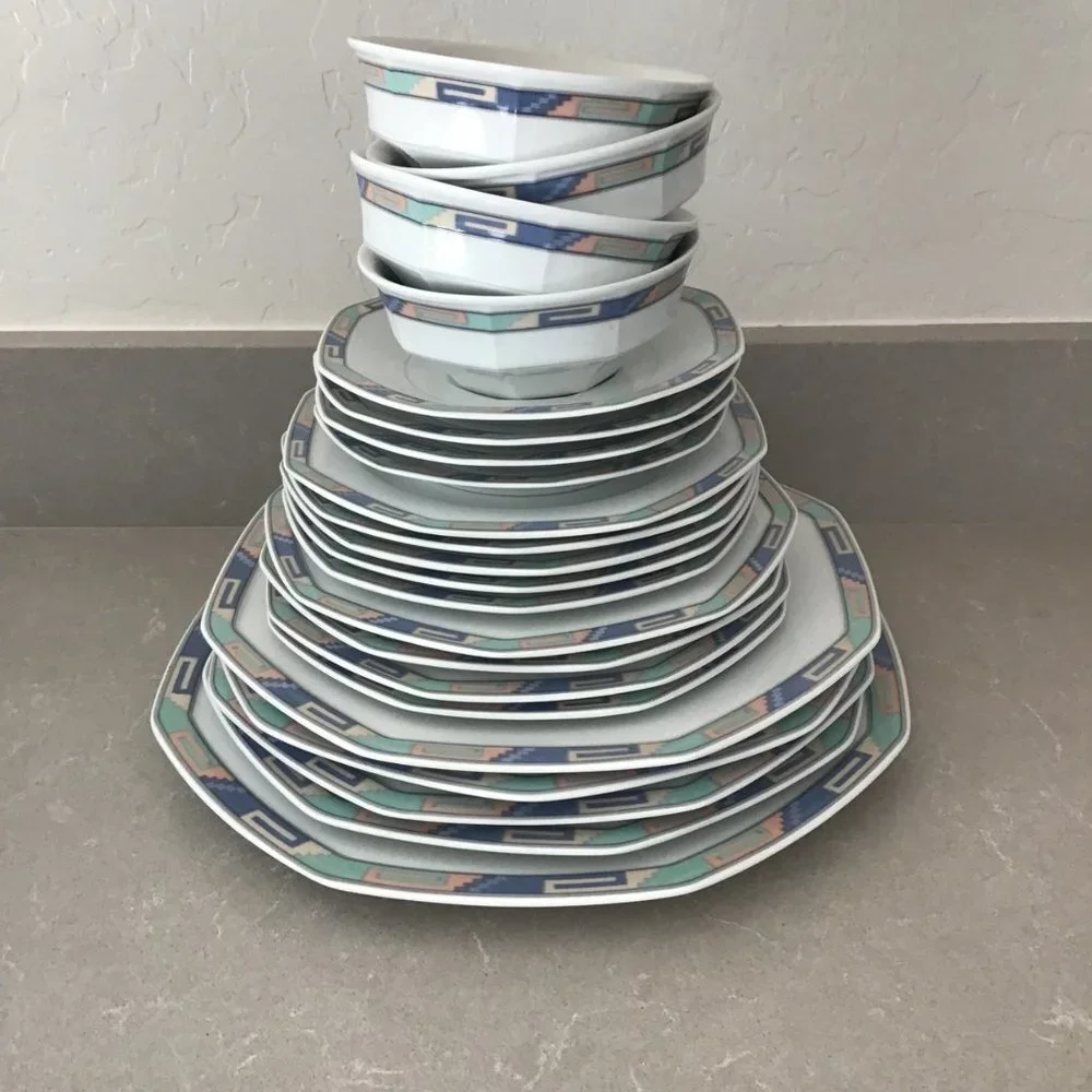 CHRISTOPER STUART FINE CHINA SOUTHWEST DESIGN 22 PIECE DINNER SET PLATES